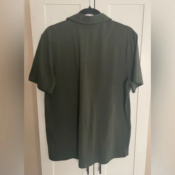 Lululemon Olive Green Polo Shirt 🫒 Size Large - Picture 2 of 3